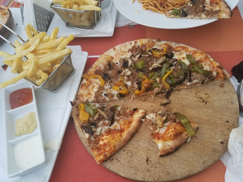 Croc Pizza